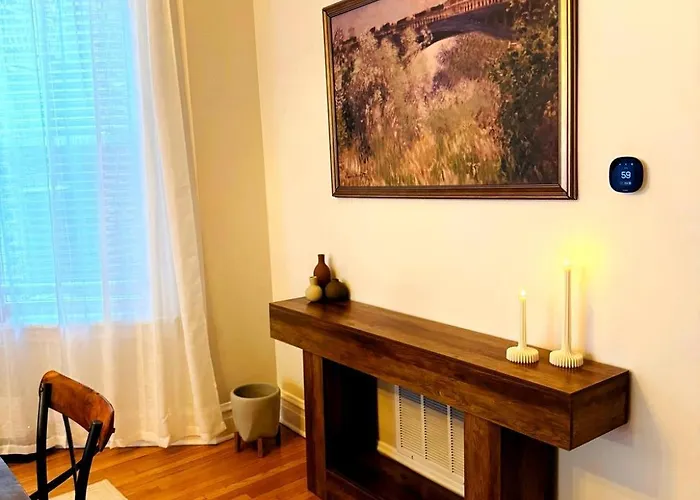 Stunning 3 Bedrooms 2 Bathrooms Getaway Chicago! Apartment *